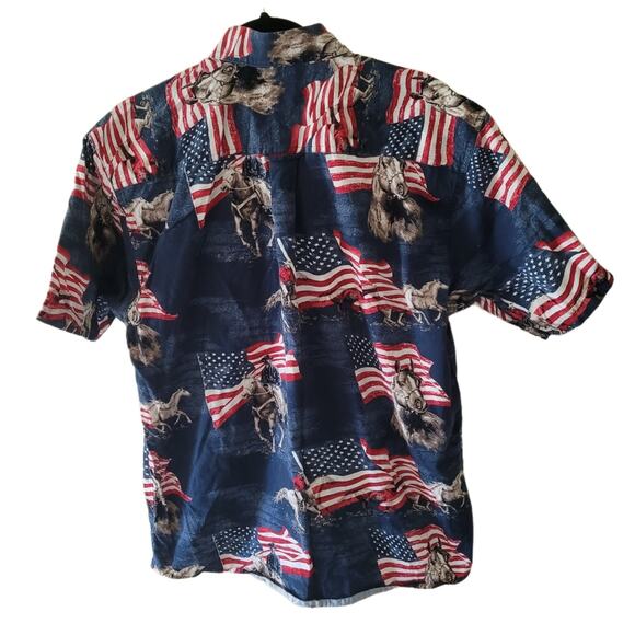 Bit & Bridle Patriotic Horseman Men's Short Sleeve Shirt size Medium - Picture 2 of 8